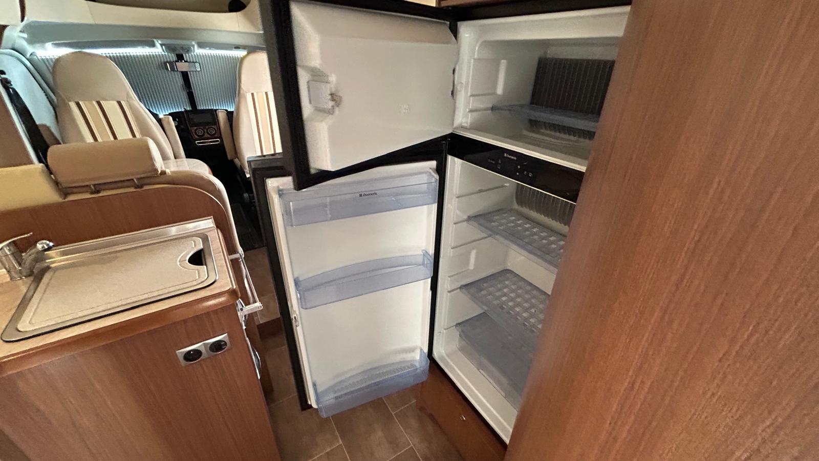 BURSTNER IXEO PLUS IT 724