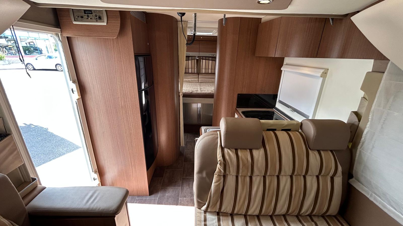 BURSTNER IXEO PLUS IT 724